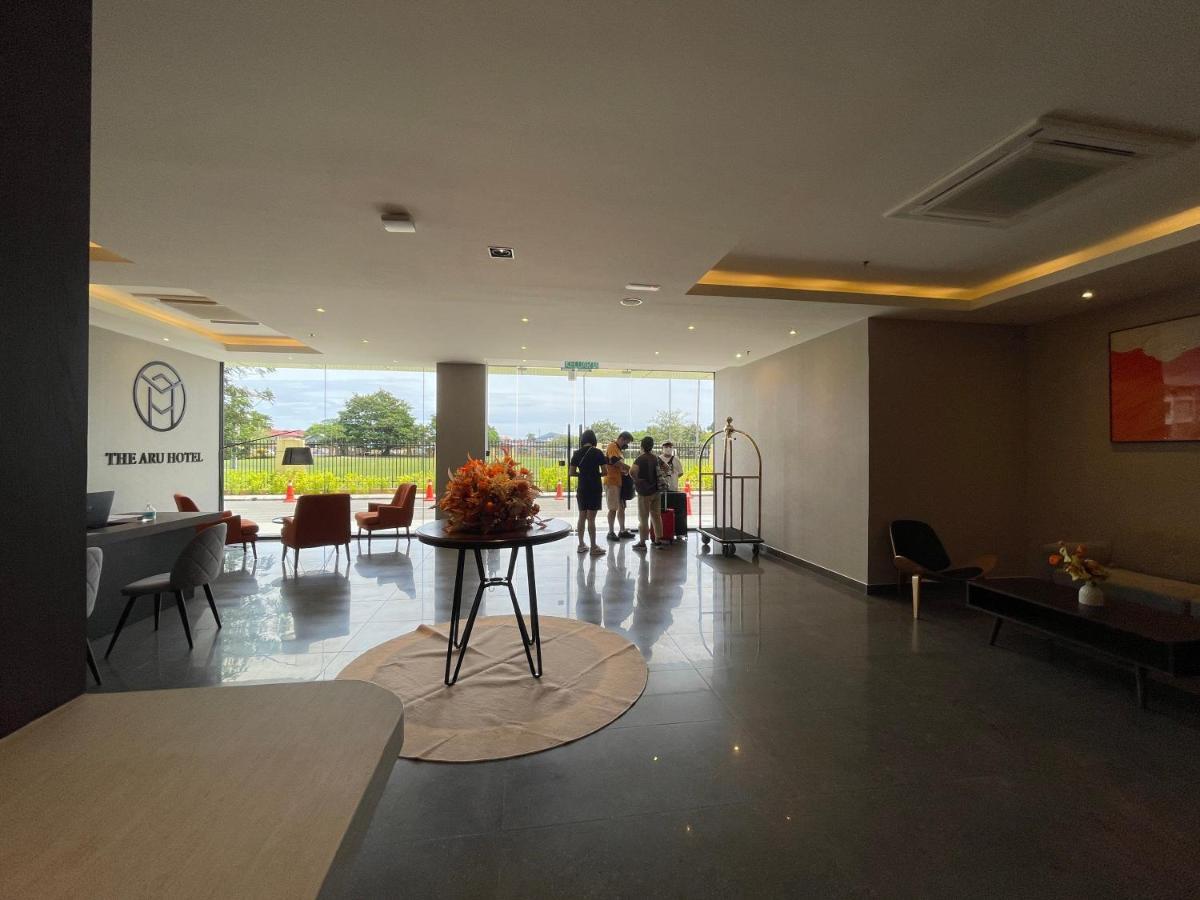 Aru Suites Homestay Wifi,Carpark,24H Check In,Water Filter By R2 Residence コタキナバル エクステリア 写真
